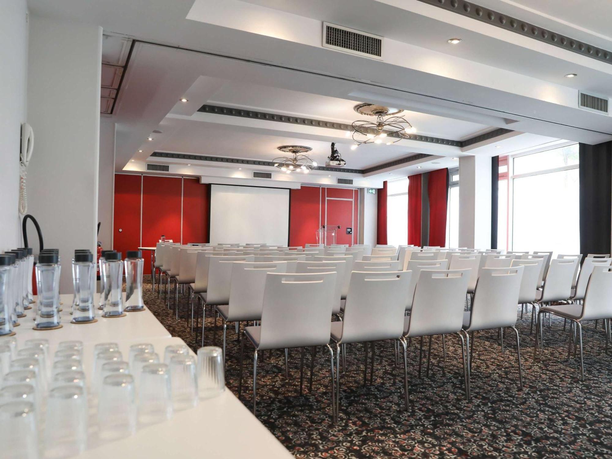 Hotel Mercure Lyon Centre Charpennes Villeurbanne Exteriér fotografie